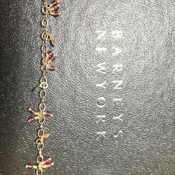 Me & Ro 10k gold and garnet necklace - Picture 10 of 13